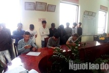 Kinh hoàng 49 thanh thiếu niên dùng hung khí, bom xăng chuẩn bị hỗn chiến