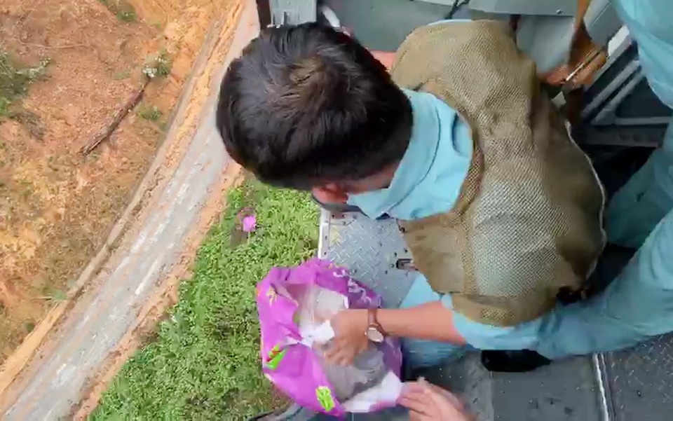 Sự cố ở Rào Trăng 3 hết sức nghiêm trọng, còn nhiều người mất liên lạc - 3 Sự cố ở Rào Trăng 3 hết sức nghiêm trọng, còn nhiều người mất liên lạc - 3