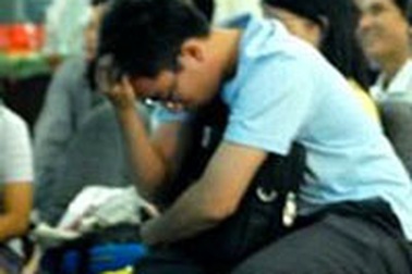 Có dấu hiệu “ghìm giá” chứng khoán?