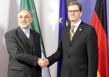 Đức: Iran rất hối tiếc về vụ đập phá sứ quán Anh