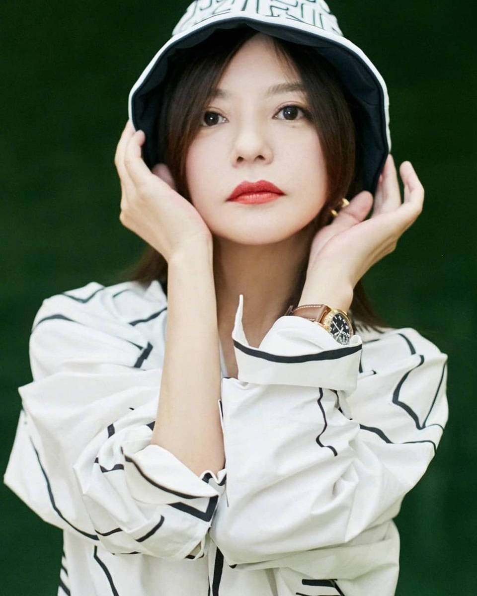 “Nao lòng” trước nhan sắc trẻ trung của “Tiểu Yến Tử” Triệu Vy - 11 “Nao lòng” trước nhan sắc trẻ trung của “Tiểu Yến Tử” Triệu Vy - 11