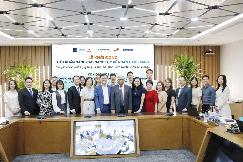 ABBank, ADB, PWC khởi động chương trình “Nâng cao năng lực về ngân hàng xanh” - 1 ABBank, ADB, PWC khởi động chương trình “Nâng cao năng lực về ngân hàng xanh” - 1