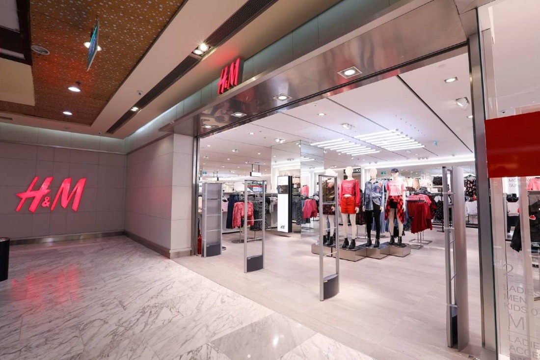 Sóng gió liệu đã qua với đế chế thời trang HM? - 3