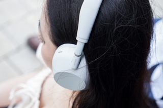 Trải nghiệm Sony WH-1000XM6: Đối thủ của Apple AirPods Max - 8