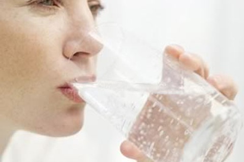 Vài mẹo nhỏ để ăn Tết vui mà không lo tăng cân