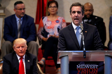 Ông Trump “nóng mặt” vì cựu luật sư thừa nhận nói dối quốc hội