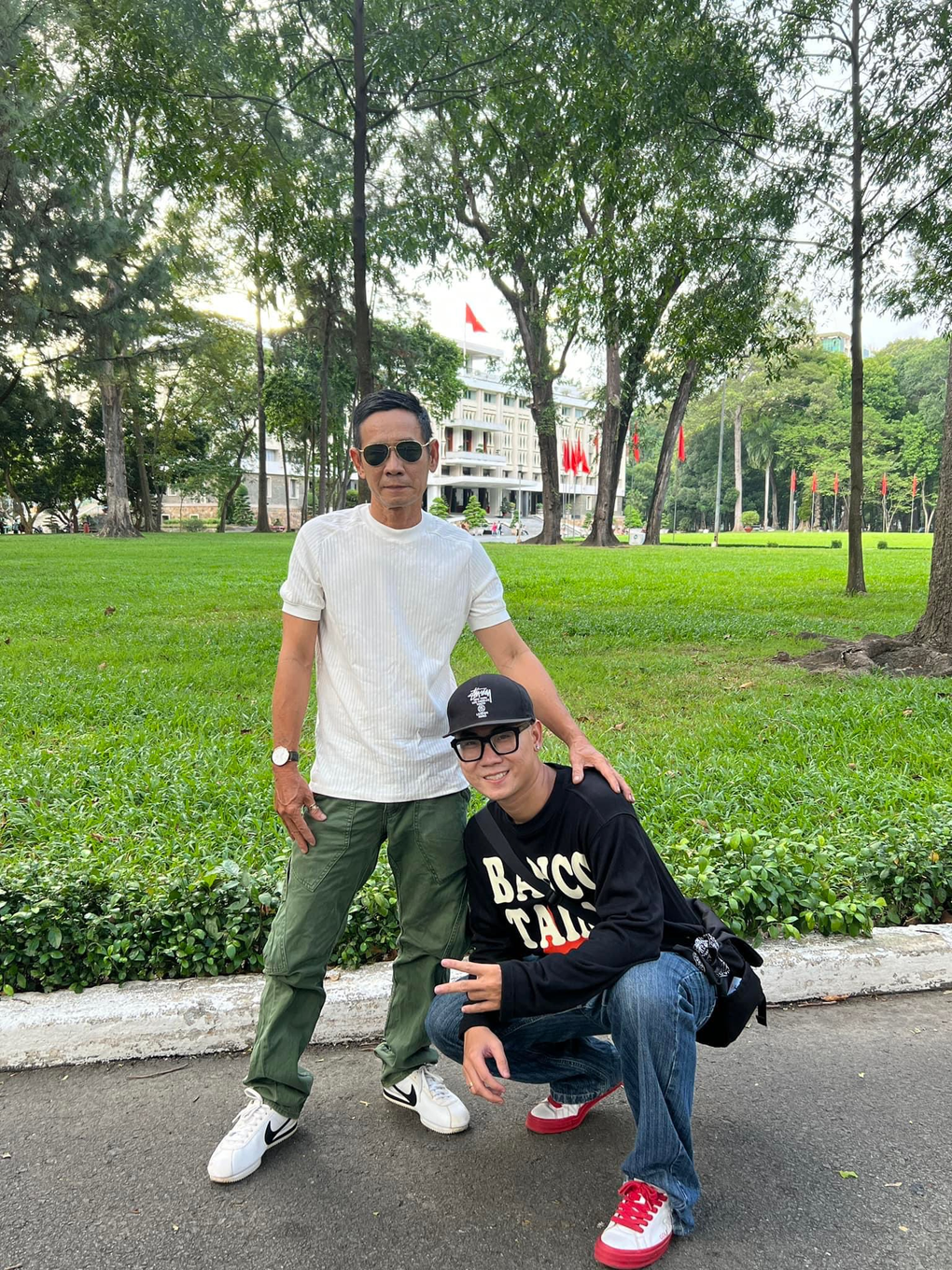 Thí sinh Rap Việt khiến dàn huấn luyện viên bật khóc vì lý do bất ngờ - 2 Thí sinh Rap Việt khiến dàn huấn luyện viên bật khóc vì lý do bất ngờ - 2