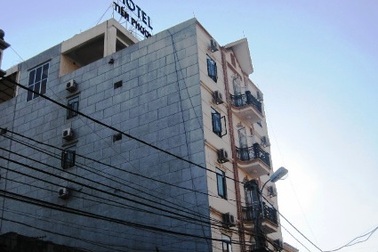 Phát hiện một xác chết treo cổ trong khách sạn