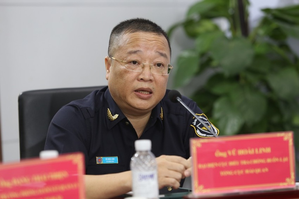 Lúng túng trong quản lý thuốc lá thế hệ mới - 2 Lúng túng trong quản lý thuốc lá thế hệ mới - 2