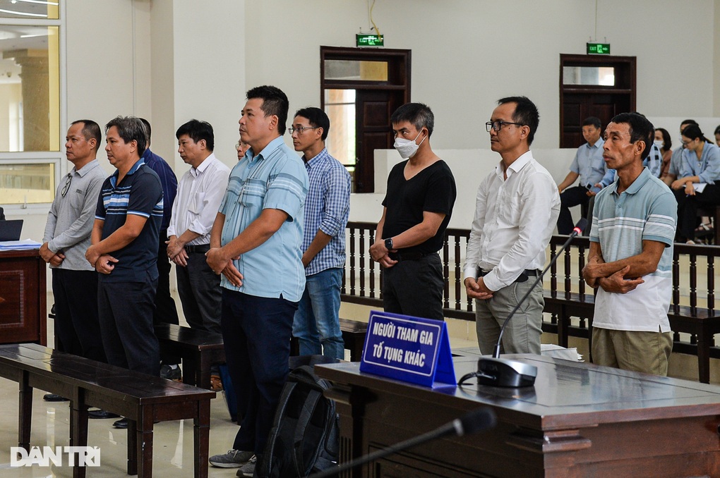 Cựu Tổng giám đốc VEC khai lý do khiến cao tốc Đà Nẵng - Quảng Ngãi hư hỏng - 1 Cựu Tổng giám đốc VEC khai lý do khiến cao tốc Đà Nẵng - Quảng Ngãi hư hỏng - 1