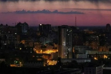 UAV tự sát tập kích Ukraine trong đêm