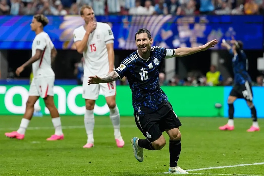 Ngược dòng hạ tuyển Anh, Argentina tiến vào chung kết World Cup 2026 - 1