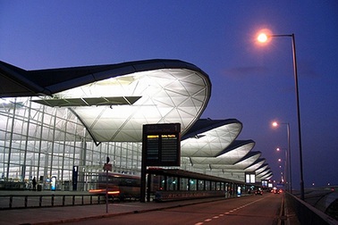 8 trạm trung chuyển máy bay đẹp nhất thế giới