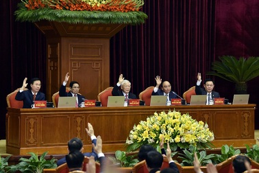 Bộ Chính trị trình Trung ương việc kiện toàn bộ máy lãnh đạo nhà nước