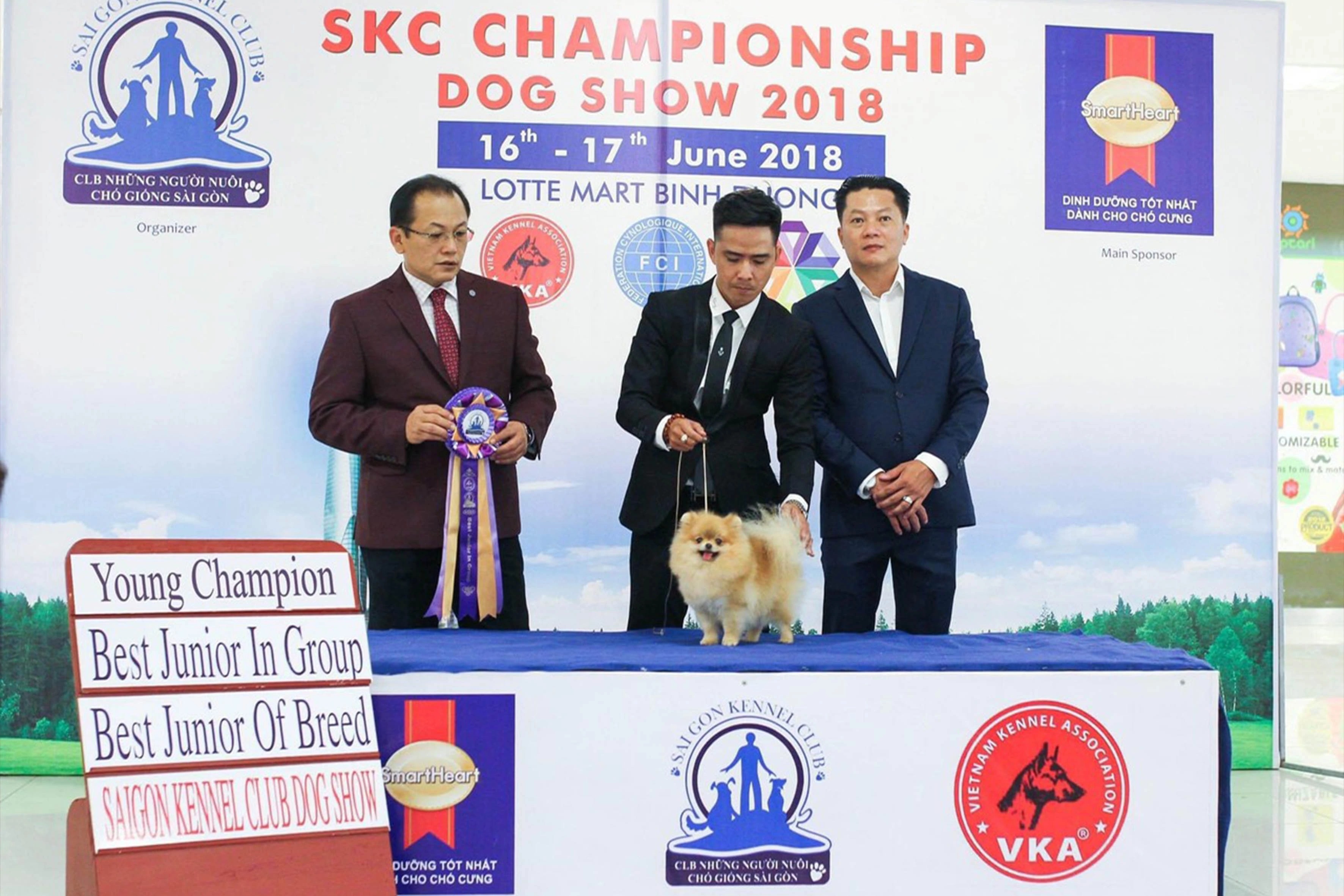 Nuôi chó hoàng gia ngủ máy lạnh, ăn đậu nhập từ Pháp, 8x lãi khủng - 5