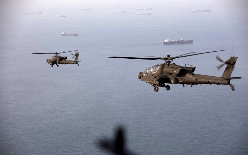 Lực lượng Mỹ nổ súng, bắt giữ tàu treo cờ Iran cố vượt phong tỏa - 1