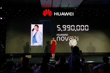 Smartphone "4 camera" Huawei Nova 2i chính thức ra mắt tại Việt Nam