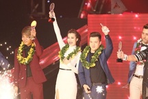 Đội Đông Nhi “ẵm” 300 triệu khi trở thành quán quân The Remix 