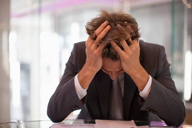 Vợ cặp kè trai trẻ nhưng nhất định không chịu ly hôn vì lý do không ngờ