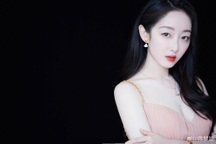 Diễn viên "Tân hồng lâu mộng" bức xúc vì bị chụp lén, phát tán ảnh nhạy cảm