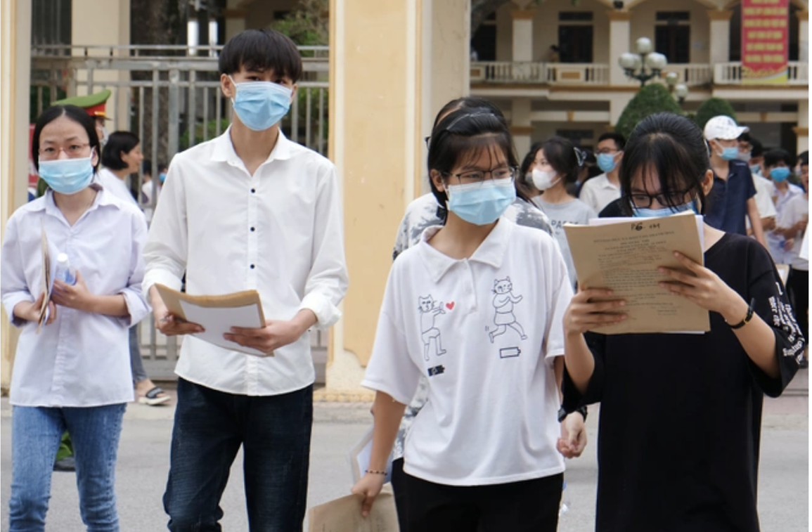 Thi vào lớp 10 trường top: Tôi không muốn con phải gánh ước mơ của bố mẹ - 1 Thi vào lớp 10 trường top: Tôi không muốn con phải gánh ước mơ của bố mẹ - 1