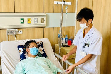 Chàng trai khép lại tuổi thanh xuân, hồi sinh 4 cuộc đời mới