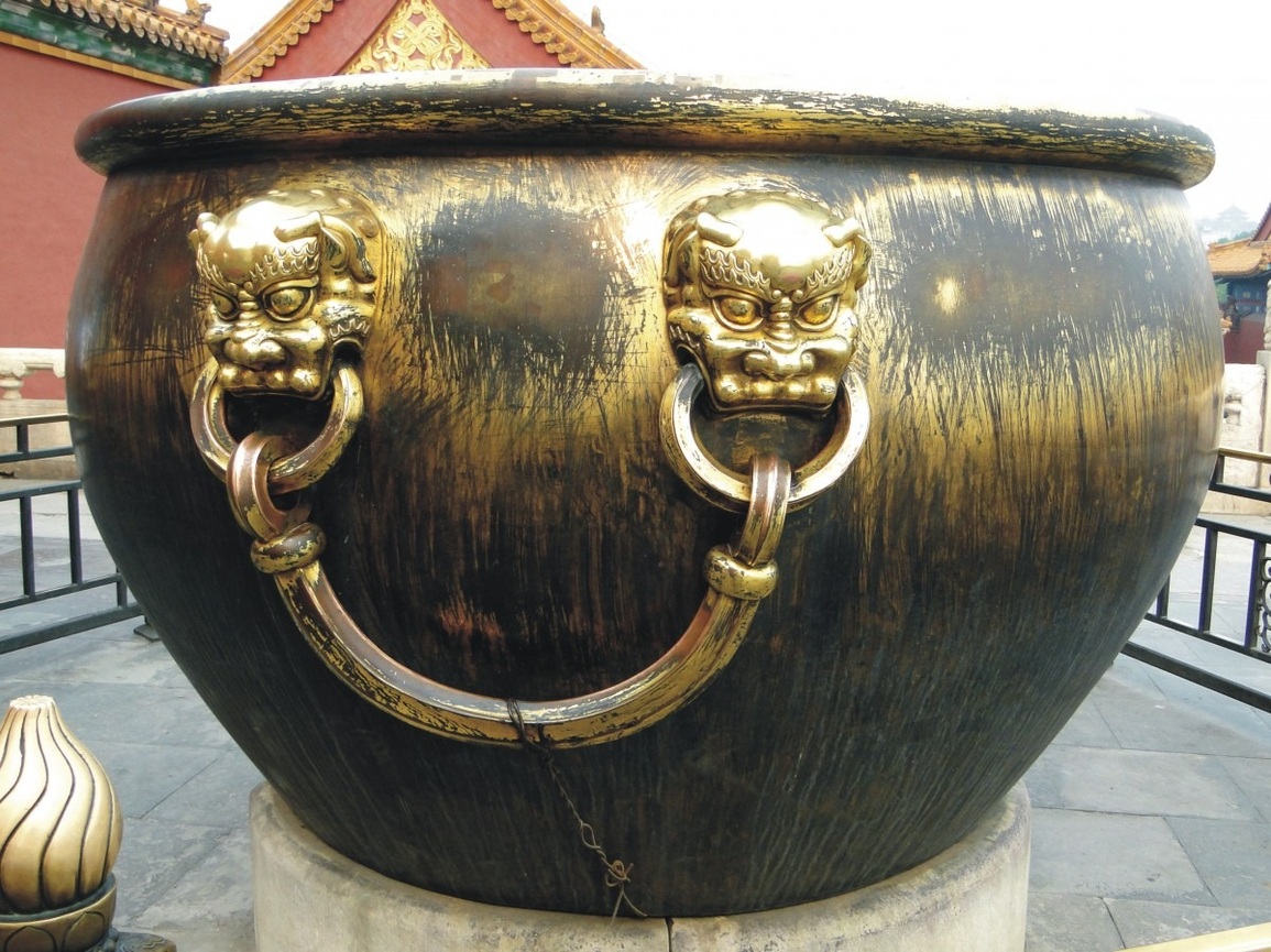 9.999 căn phòng trong Tử Cấm Thành được bảo vệ thế nào để chống hỏa hoạn? - 3 9.999 căn phòng trong Tử Cấm Thành được bảo vệ thế nào để chống hỏa hoạn? - 3