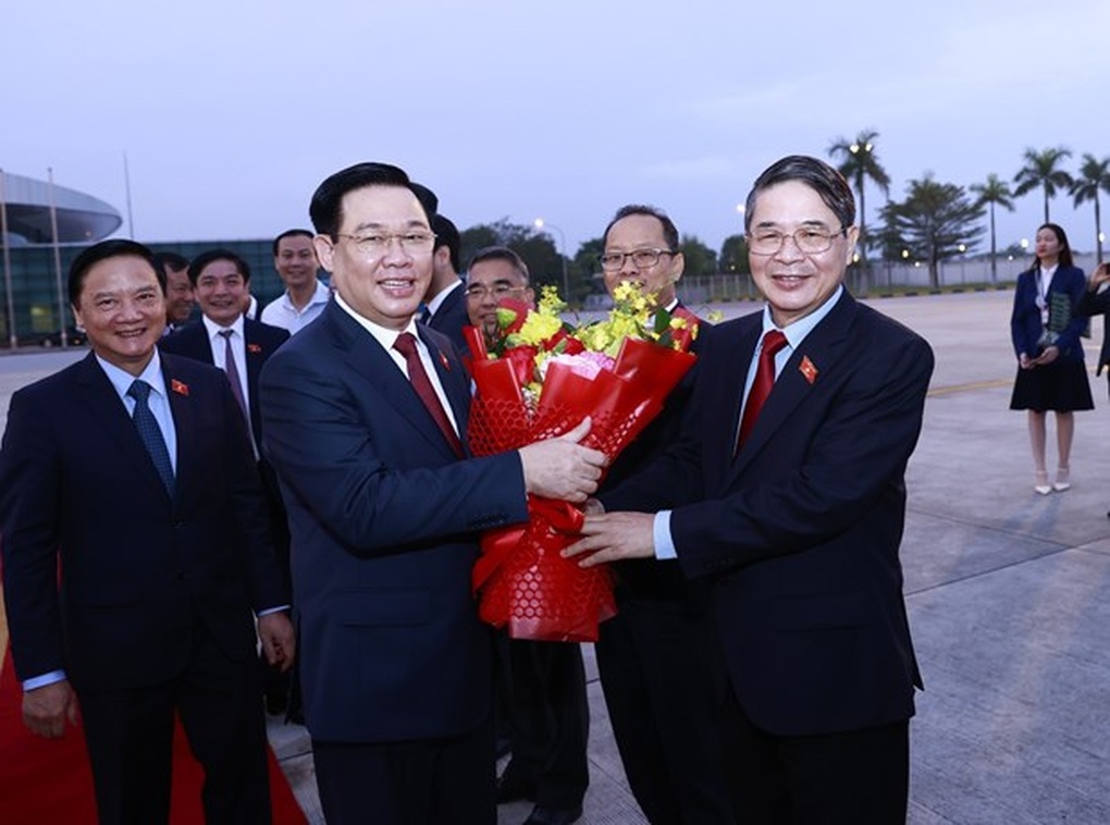 Chủ tịch Quốc hội lên đường dự AIPA-43, thăm Campuchia và Philippines - 1 Chủ tịch Quốc hội lên đường dự AIPA-43, thăm Campuchia và Philippines - 1