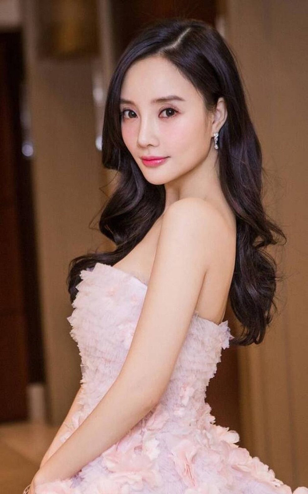 Cái giá đắng ngắt của những nghệ sĩ bị tẩy chay, cấm sóng - 3 Cái giá đắng ngắt của những nghệ sĩ bị tẩy chay, cấm sóng - 3