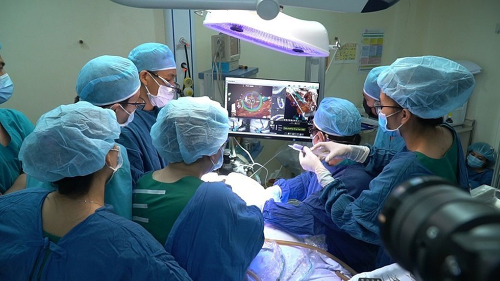 Mơ ước xây dựng trung tâm Implant hàng đầu khu vực của TS.BS. Võ Văn Nhân - 2 Mơ ước xây dựng trung tâm Implant hàng đầu khu vực của TS.BS. Võ Văn Nhân - 2