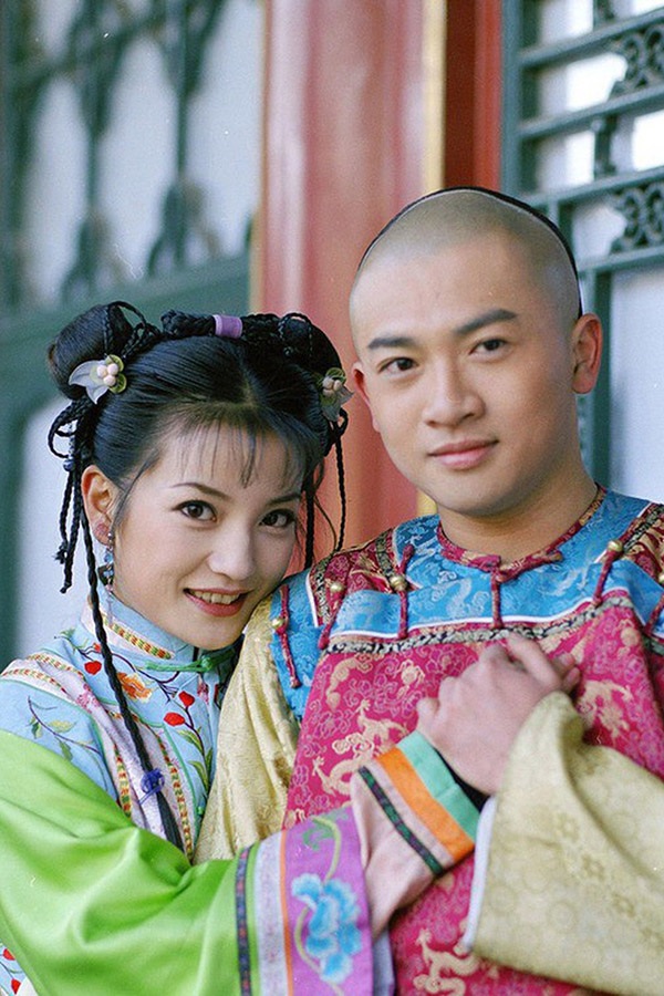 Dàn diễn viên đình đám của Hoàn châu cách cách sau 23 năm - 10