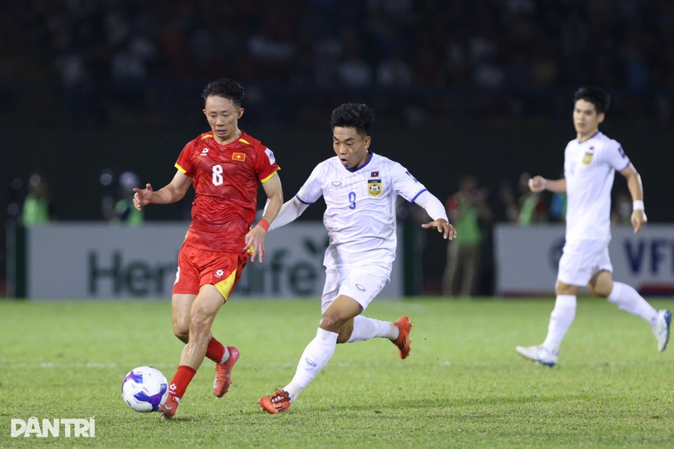Chuyên gia: Đội tuyển Việt Nam chơi hay hơn thời điểm vô địch AFF Cup - 2 Chuyên gia: Đội tuyển Việt Nam chơi hay hơn thời điểm vô địch AFF Cup - 2