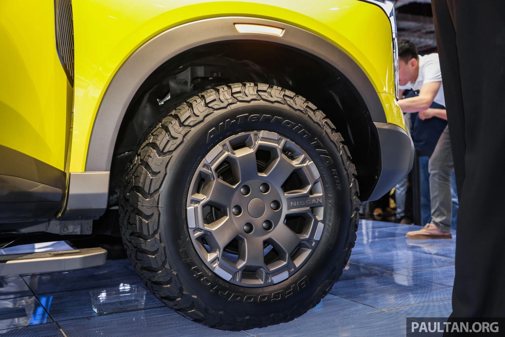 Nissan trình làng đàn anh Navara: Chạy điện 135km, có thể về Việt Nam? - 7 Nissan trình làng đàn anh Navara: Chạy điện 135km, có thể về Việt Nam? - 7
