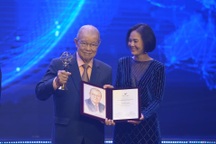 "Phù thủy cây lúa" Võ Tòng Xuân và những đóng góp cho khoa học