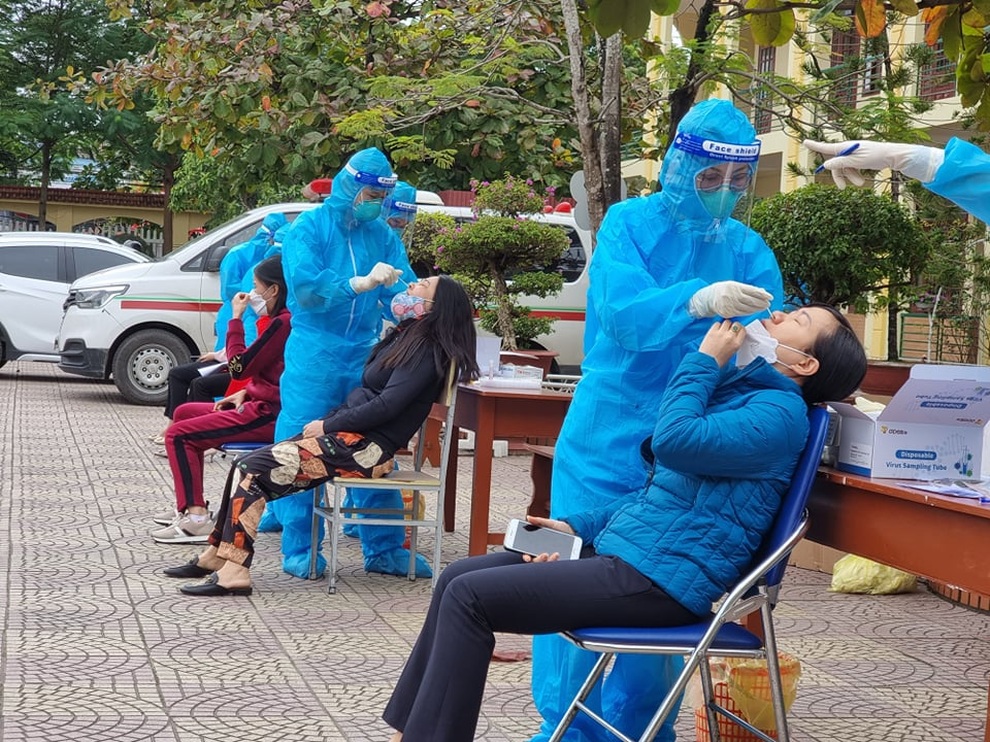 Phát hiện F0, nhiều trường ở Hải Phòng cho học sinh nghỉ khẩn cấp - 2 Phát hiện F0, nhiều trường ở Hải Phòng cho học sinh nghỉ khẩn cấp - 2