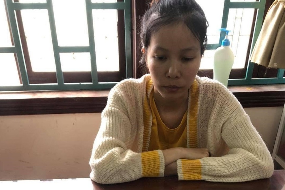Nữ quái đóng 2 vai để lừa đảo 600 triệu đồng - 1 Nữ quái đóng 2 vai để lừa đảo 600 triệu đồng - 1