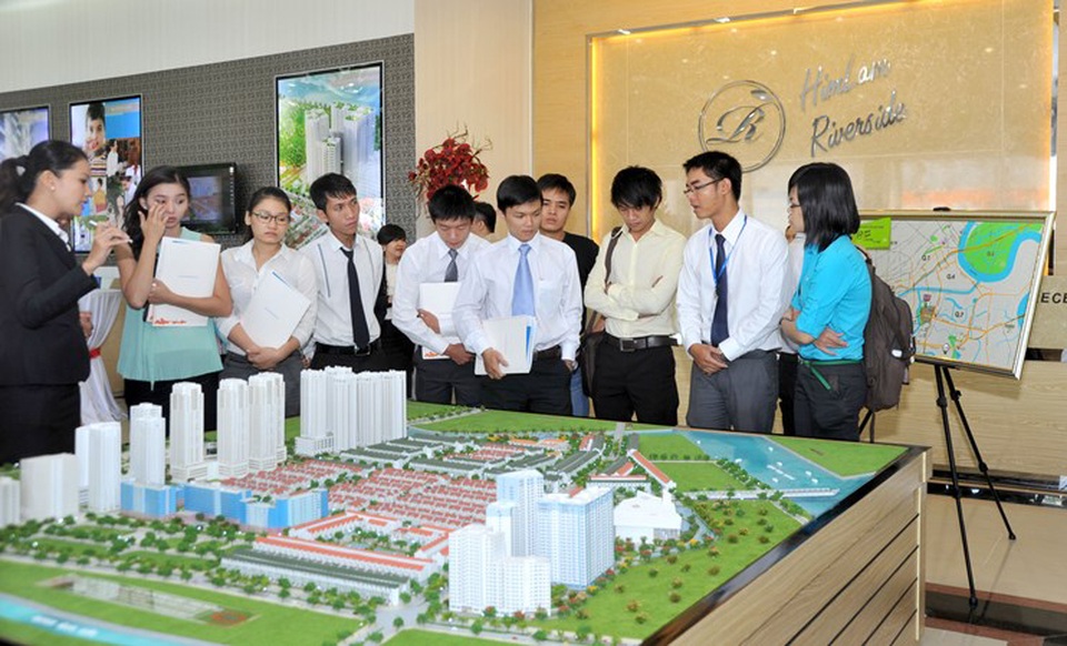 Hà Nội: Sắp kiểm tra các sàn giao dịch bất động sản - 1 Hà Nội: Sắp kiểm tra các sàn giao dịch bất động sản - 1