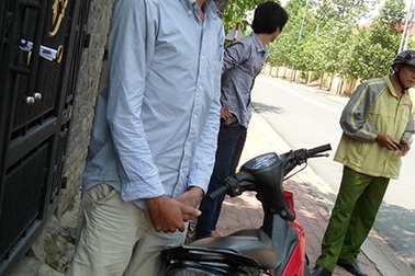 Bắt đối tượng trộm xe của bạn mới quen