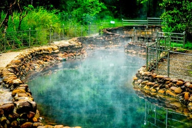 Những suối nước nóng nổi tiếng nhất Việt Nam