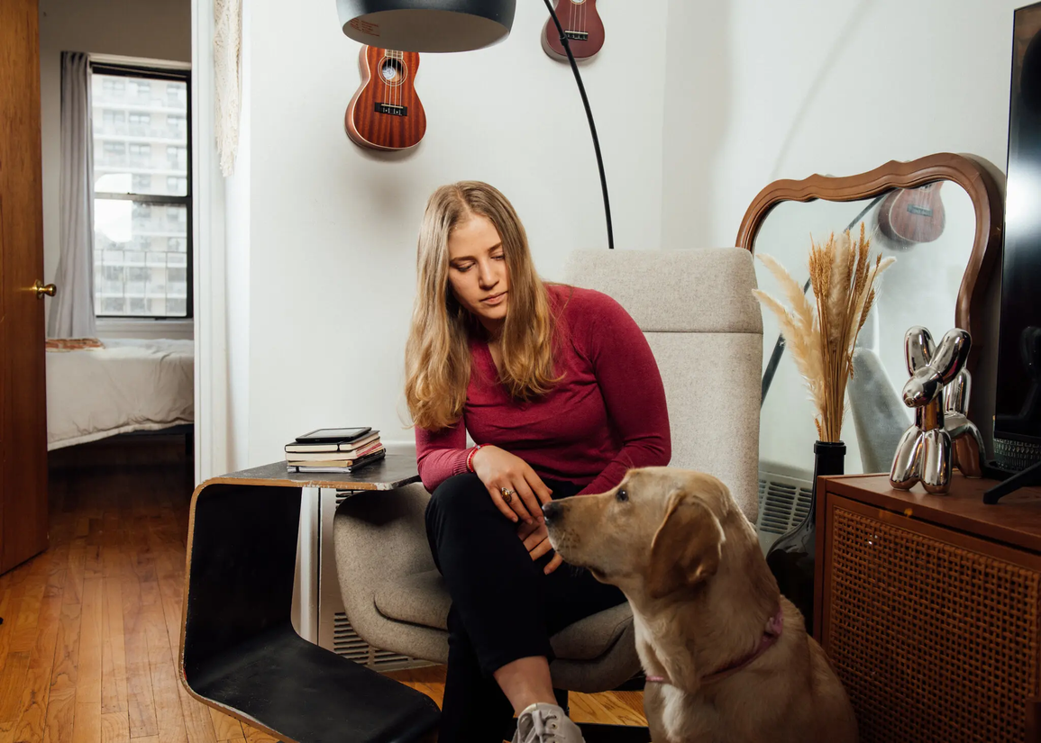 Giá thuê nhà cao ngất ngưởng, người trẻ Mỹ vỡ mộng sống một mình - 3