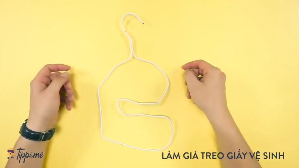 Những tác dụng không ngờ từ móc treo quần áo - 7 Những tác dụng không ngờ từ móc treo quần áo - 7