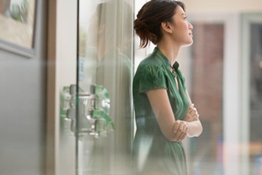 Chủ đề: Bị em chồng “ám quẻ”