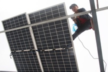 "Siết chặt" các trang trại điện mặt trời hoạt động không đúng chức năng