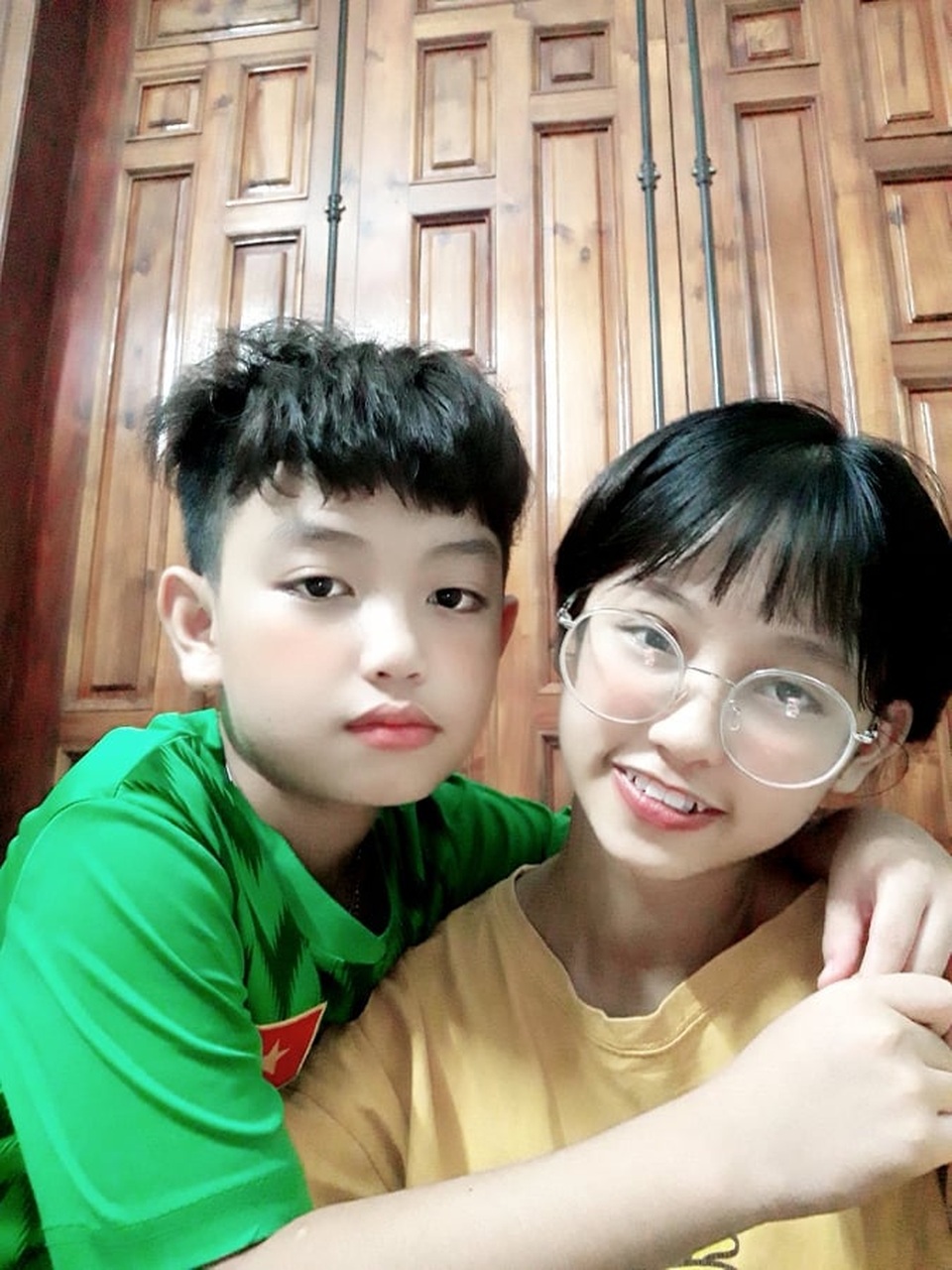 Chị gái bất ngờ trước cách em trai sử dụng 50 ngàn đồng tiền tiết kiệm - 2 Chị gái bất ngờ trước cách em trai sử dụng 50 ngàn đồng tiền tiết kiệm - 2