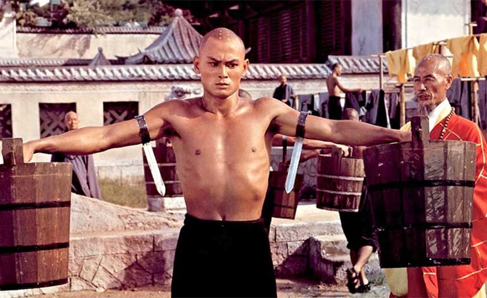 Tuổi già ngồi xe lăn, bị người thân bỏ rơi của ngôi sao võ thuật đình đám - 1 Tuổi già ngồi xe lăn, bị người thân bỏ rơi của ngôi sao võ thuật đình đám - 1
