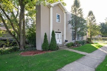 Độc đáo ngôi nhà hình miếng bánh tam giác