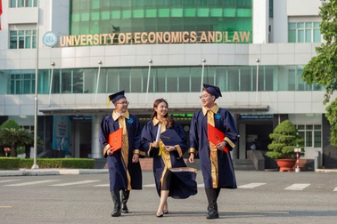 Đại học Kinh tế - Luật không quy đổi điểm từng thí sinh về một thang chung