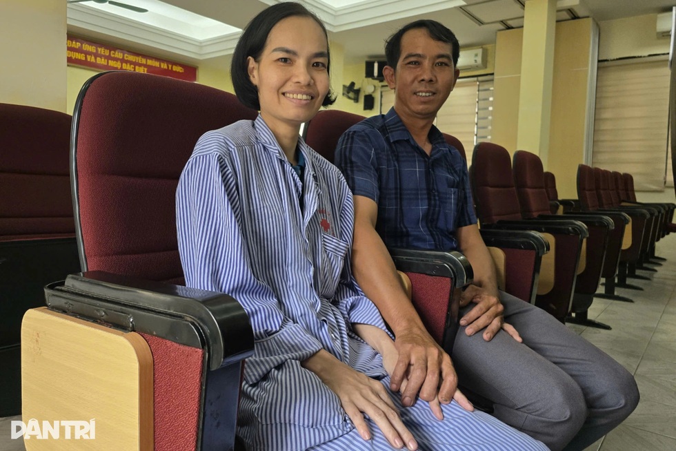 Người mẹ 2 con trở về từ cõi chết: “Đến giờ em vẫn ngỡ như trong mơ” - 4 Người mẹ 2 con trở về từ cõi chết: “Đến giờ em vẫn ngỡ như trong mơ” - 4