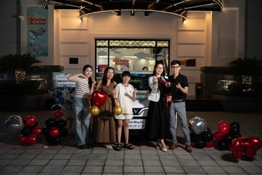 Lái êm, sạc miễn phí, VinFast VF 7 khiến chủ xe hài lòng