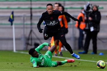 Neymar nói gì sau khi dính chấn thương kinh hoàng?